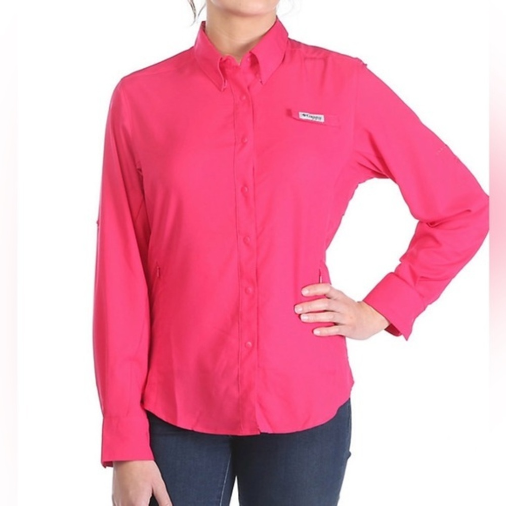 Columbia Woman’s Pink Button Down Long Sleeve Collared Shirt